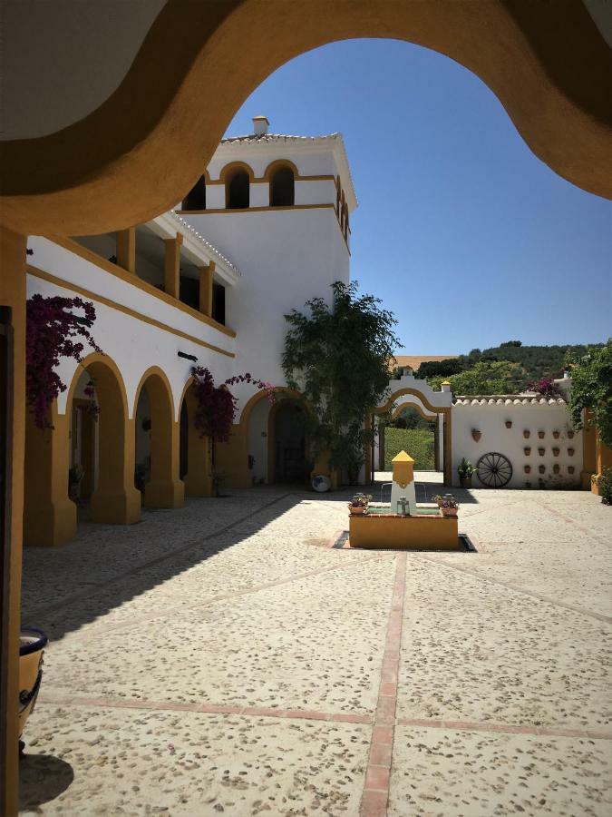 Montellano Hacienda La Morena المظهر الخارجي الصورة